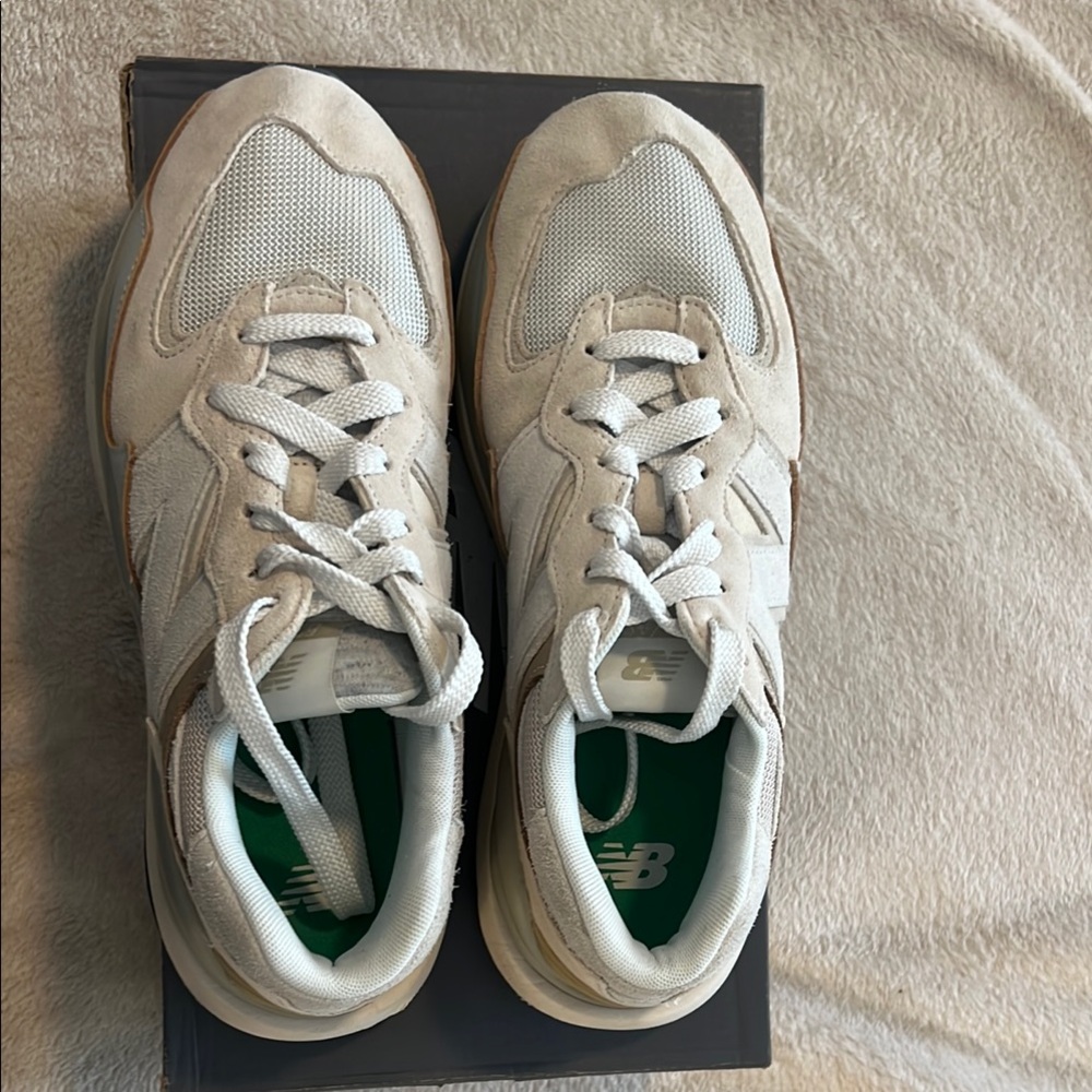 New Balance Unisex Running Shoes - M5740GRM - Picture 4 of 11